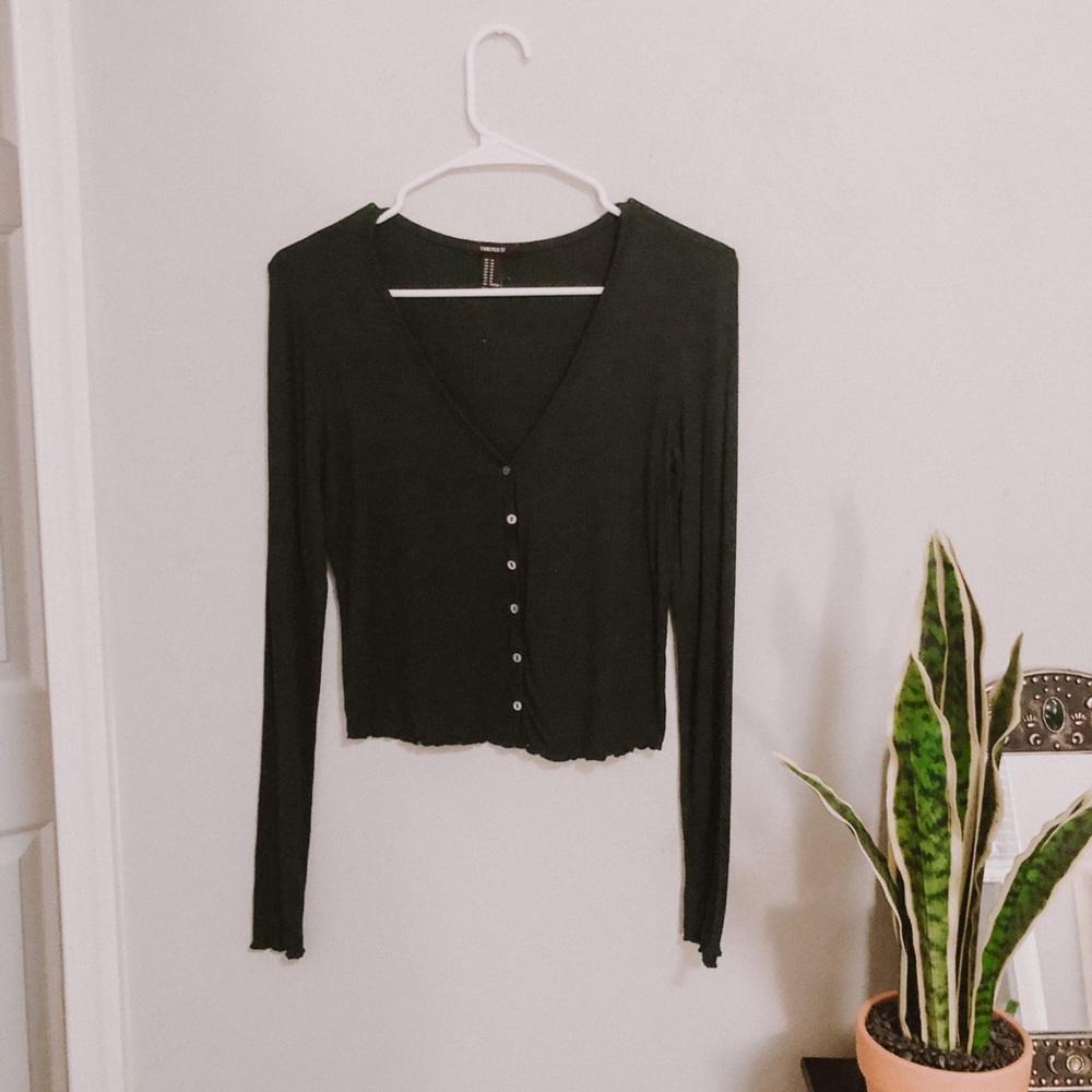 Long sleeve button up crop top